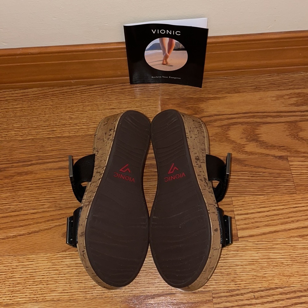 Vionic Wedges - Picture 2 of 3